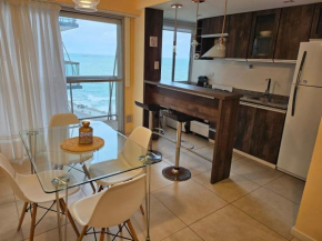Hermoso 2 ambientes en la costa con vista al mar